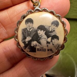 Beatles Yeh Yeh Yeh  collectible pendant necklace